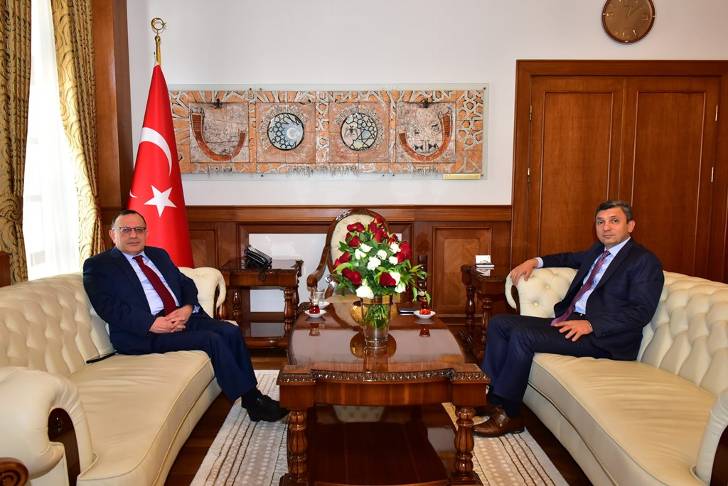 Malatya eski Valisi Prof. Dr. Ulvi Saran, Vali Şahin’e ‘Hayırlı Olsun’ Ziyareti