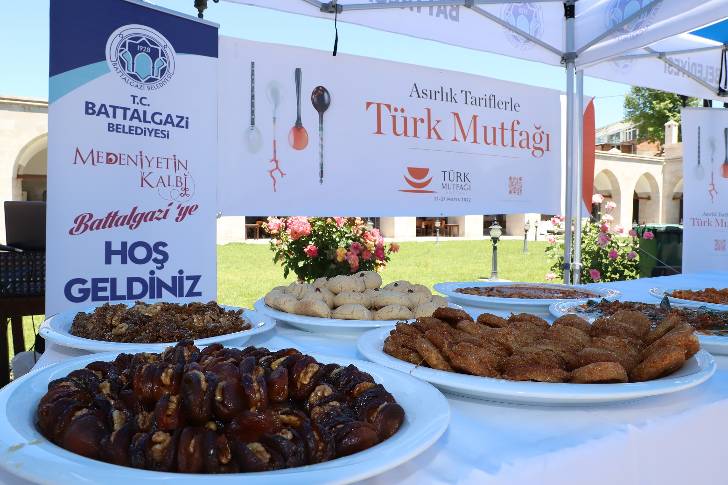 Battalgazi’nin zengin yemek mutfağı tanıtıldı.