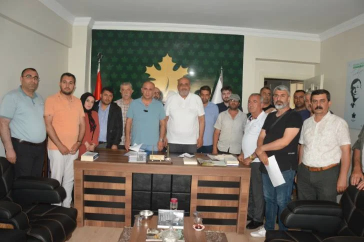 Şire Pazarı Esnafı  Provokatif Olayların Troller Tarafından Yapıldığına Dair Ortak Basın Açıklaması Yaptı