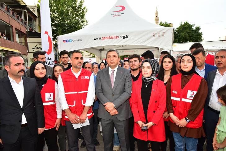 Türk Kızılay, 154. kuruluş yıl dönümünü Malatya’da düzenlenen etkinliklerle kutlandı.
