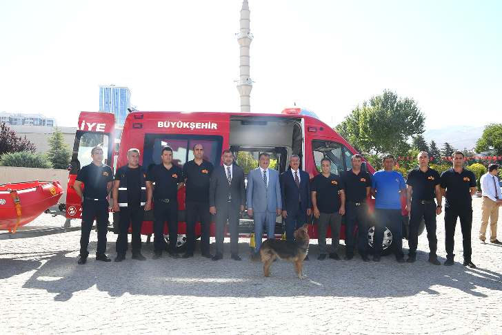 Büyükşehir Belediyesinden su altı arama kurtarma timine araç takviyesi