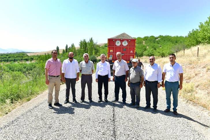 Çayırköy İle Karahan Arasındaki 4,5 Km’lik Bağlantı Yolunu Konforlu Hale Getirdik