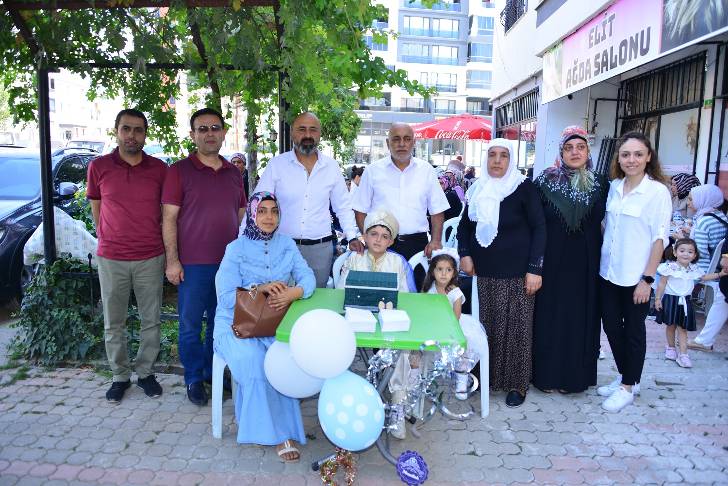 Yeşilyurt Belediyesi, 10 Yaşındaki Berat’ın Sünnet Töreni Hayalini Gerçeğe Dönüştürdü