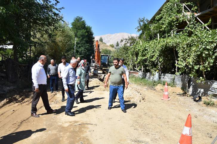 Maski, Doğanşehir Fındık Mahallesi altyapı çalışması devam ediyor