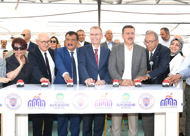 Bilkent Üniversitesi Eğitim Kampüsünün Temeli Törenle Atıldı