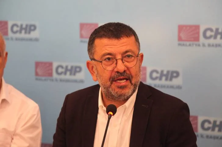 CHP Genel Başkan Yardımcısı Veli Ağbaba, 30 Ağustos Zafer Bayramı dolayısıyla bir mesaj yayımladı
