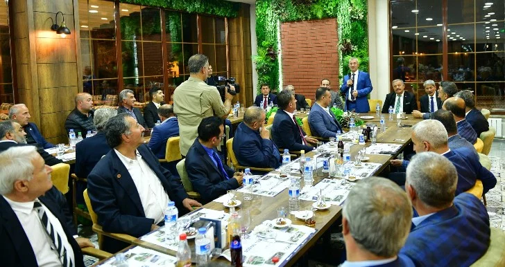 “Muhtarlarımızın Destekleriyle Yeşilyurt’u Dev Yatırımlarla Buluşturmaya Devam Edeceğiz”