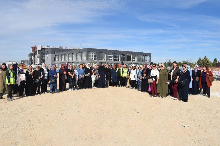 Malatya Kent Konseyi Kadın Meclisi Üyeleri’nden Büyükşehir Belediyesine Tam Not