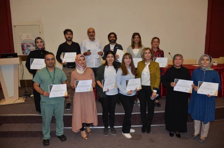 Ameliyathane Hemşireliği Sertifikalı Eğitim Programı Tamamlandı