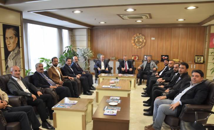 Başkan Çınar’dan, Sadıkoğlu’na hayırlı olsun ziyareti