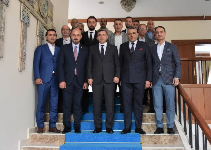 MTSO’nun yeni yönetim kurulundan Vali Şahin’e ziyaret