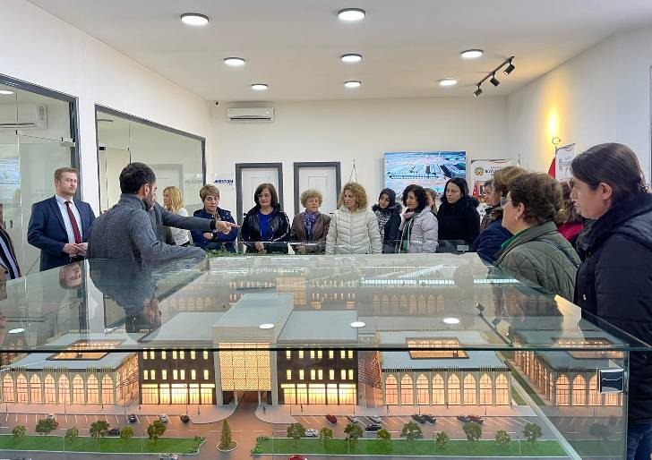 Ataköy Mahalle sakinleri Başkan Gürkan’a çalışmalardan dolayı teşekkür etti