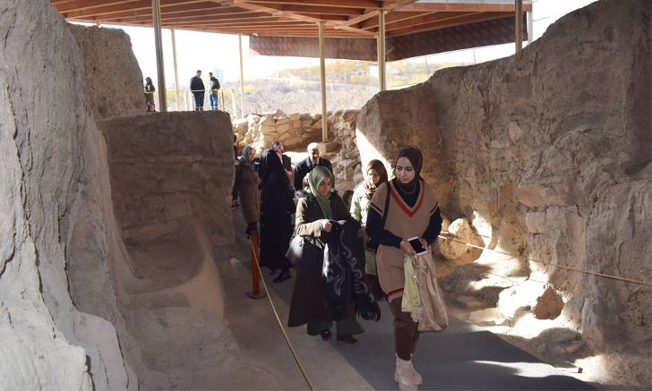 Gençler Büyükşehir Belediye Yatırımlarını Yerinde İnceledi