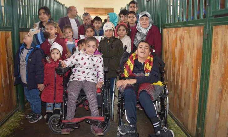 Engelli Çocukların Mutlu Günü