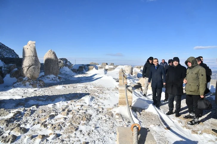 Vali Hulusi Şahin Nemrut Dağı Milli Parkında
