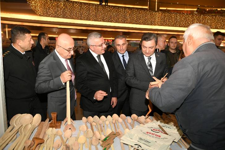 Altın Eller Geleneksel Sanatları Festivali Açılışı yapıldı