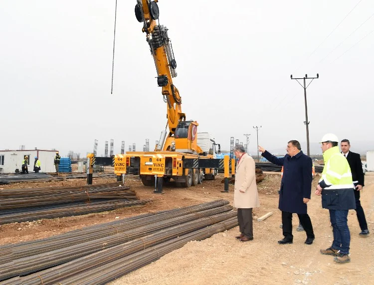 Başkan Gürkan’ın girişimleriyle, Malatya’da eğitim alanında da ciddi yatırımlara imza atıyor.