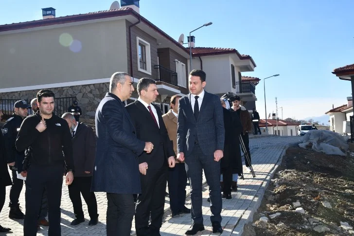 Vali Hulusi Şahin Doğanyol İlçesinde İncelemelerde Bulundu