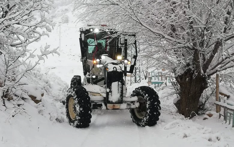 Noğay, “ Araçlarında kar lastiği ve zincir olmayan sürücüler trafiğe çıkmasın”