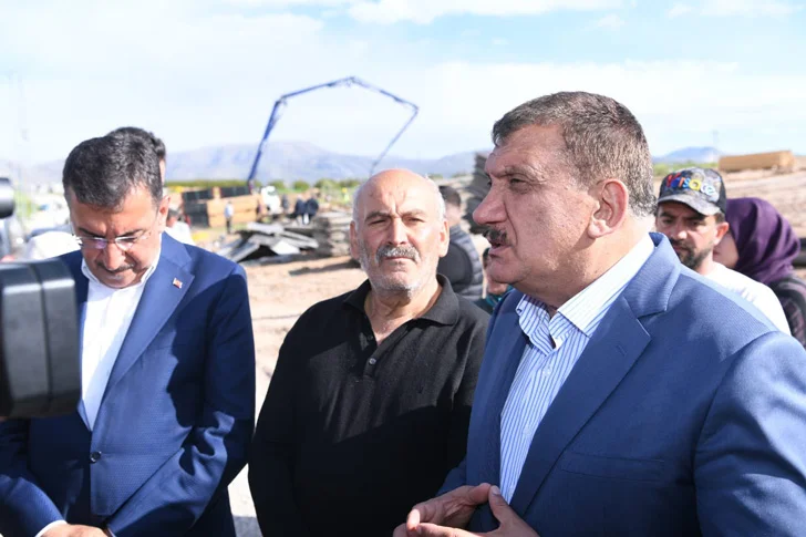 Gürkan, “Malatya’da 88 noktada konut ihaleleri yapıldı, inşaatlara başlandı”
