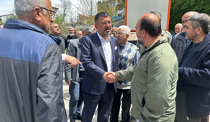 Veli Ağbaba, “Allah bize nasip ederse herkes bilsin ki çok kısa sürede Malatya’yı, kent merkezini ayağa kaldıracağız” dedi.