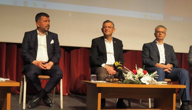 Veli Ağbaba, “Basiretsiz, sorumsuz, liyakatsiz yöneticiler yüzünden Malatyalı mağdur oldu”