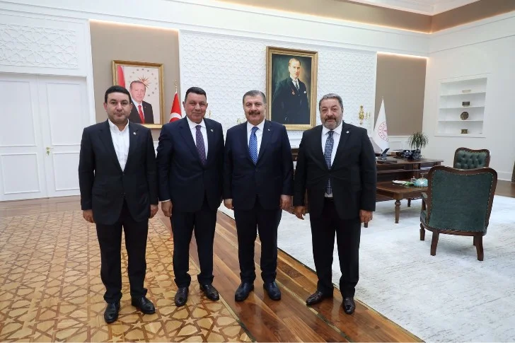Fendoğlu, sağlıktaki sorun ve talepleri Bakan Koca’ya aktardı