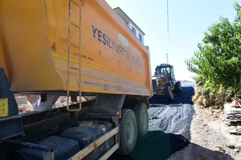 “Hedefimiz Yeşilyurt’un Ulaşım Ağını Sorunsuz ve Akıcı Hale Getirmek”