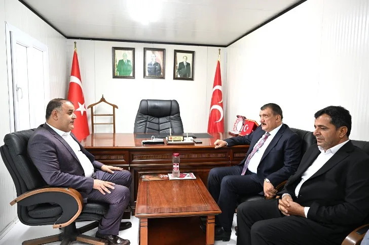 Başkan Gürkan, MHP Malatya İl Başkanlığı’na yeniden seçilen Gökhan Gök’e hayırlı olsun ziyaretinde bulundu.