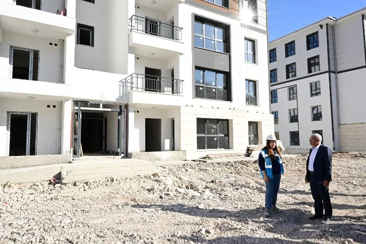 Başkan Güder: Aralık Ayında Battalgazi’de 726 Deprem Konutunun Teslimi Yapılacak