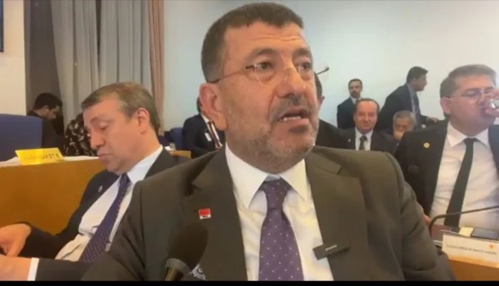 CHP Malatya Milletvekili Veli Ağbaba, “depremzedeler hak sahipliği konusunda kandırıldı. Ortalama 2 Kişiden 1’i hak sahibi olamadı. İtiraz süresi mutlaka uzatılmalı” dedi.