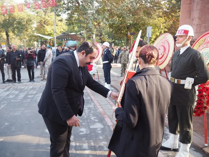 CHP Malatya İl Başkanı Barış Yıldız, “Ulu Önder Mustafa Kemal Atatürk’ün fikirlerinin yılmaz savunucusu olmaya devam edeceğiz” dedi.