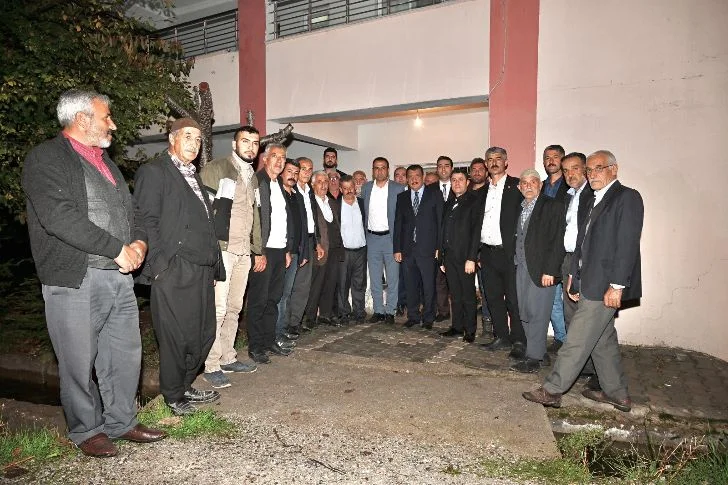 Topraktepe ve Sütlüce Mahallesi Muhtarlarından Başkan Gürkan’a Teşekkür