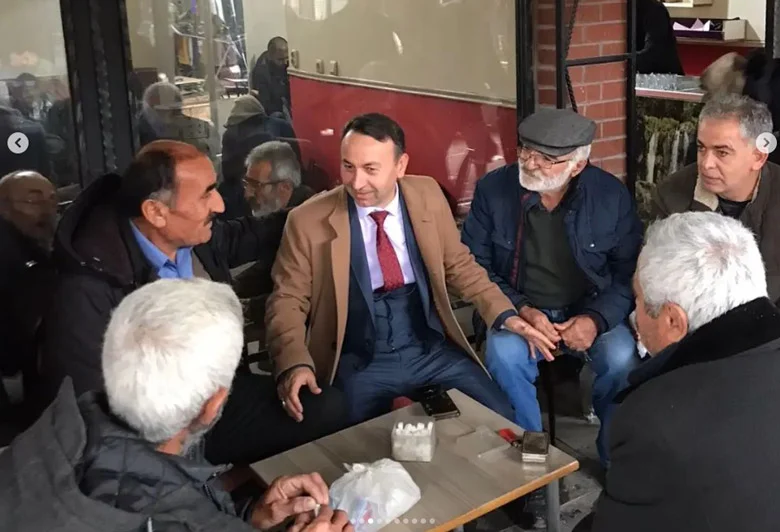 Akçadağ Ak Parti Belediye Başkan A.Adayı Murat Maskar, Seçimler Hakkında Esnaf ve Vatandaşlarla İstişarede Bulundu