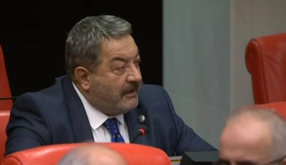 MHP Malatya Milletvekili Fendoğlu, “Köylerdeki orta hasarlı  kerpiç evler kışın yıkılmasın”