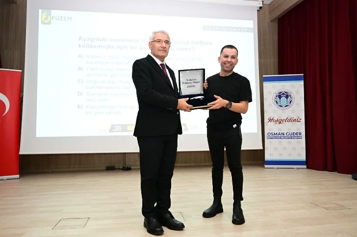 Battalgazi Belediye Başkanı Osman Güder’in KPSS Tekrar Kampının Son Dersine Katılımı