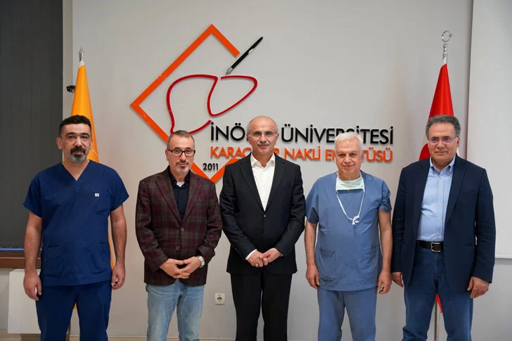 Sami Er, Prof. Dr. Sezai Yılmaz’ı Tebrik Etti  “Şehir olarak böyle değerlerimize sahip çıkmalıyız”