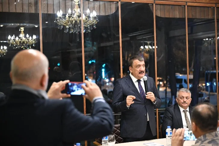 Gürkan: Başkan Yılmaz ekibiyle birlikte Malatya’nın yeniden ayağa kaldırılması için gayret gösterdiler