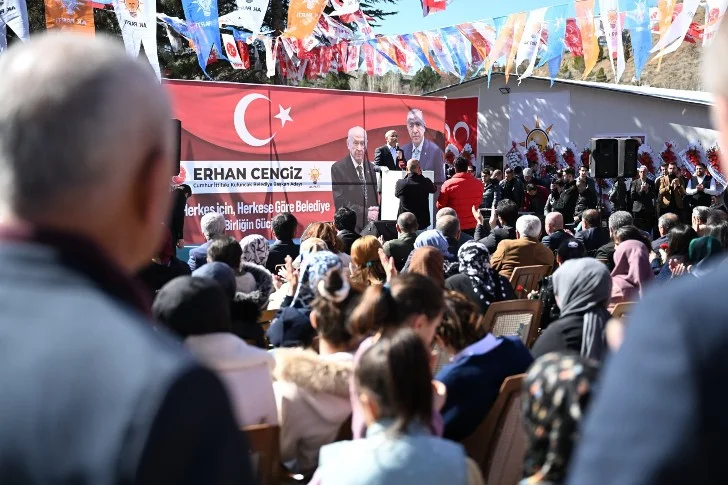 Malatya’da AK Parti Büyükşehir Adayı Sami Er Kuluncak’ta Coşkuyla Karşılandı