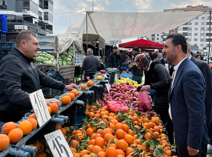 Yeniden Refah Partisi Malatya Büyükşehir Belediye Başkan Adayı Bilal Yıldırım, “Malatya’yı yıktılar, ‘Verin tekrar yapalım’ diyorlar