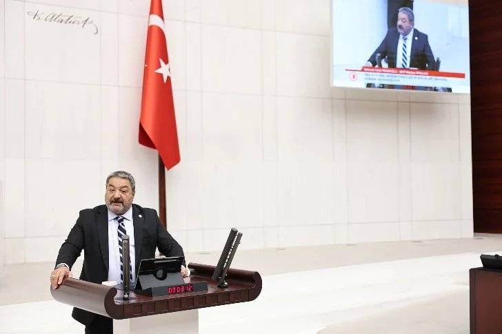 MHP Malatya Milletvekili Mehmet Fendoğlu, “En büyük sorunlardan bir tanesi bir belirsizlik olan bilgi kirliliğidir”