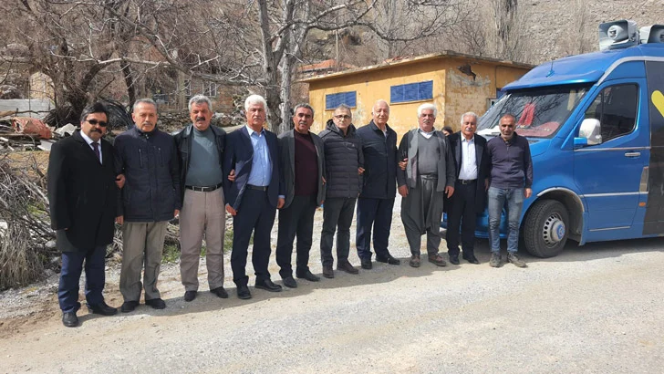 İYİ Parti Yeşilyurt Belediye Başkan Adayı ve Eski Bayındırlık ve İskân Bakanlığı Müsteşarı Dr. Yüksek Mühendis Ali Helvacı, Porga Mahallesi’ni ziyaret etti