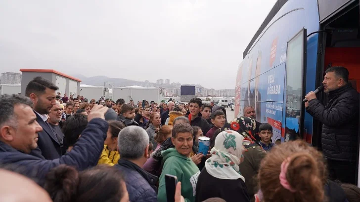 Ağbaba, 31 Mart’ta gerçekleştirilecek olan Yerel Yönetimler Seçimleri öncesi Cemal Gürsel Mahallesi sakinleriyle bir araya geldi.