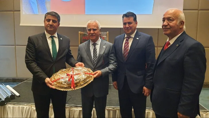 Ülkücüler Koray Aydın’a Kazanma Sözü Verdi