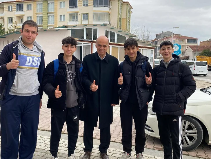 YRP Yeşilyurt Belediye Başkan Adayı Murat Aslan, Karakavak, deprem sonrası yanlış imar, kat yüksekliği ve inşaat imalatları yüzünden hayalet şehre dönüştü