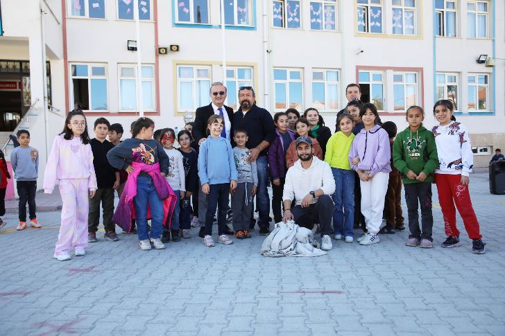 Battalgazi Belediyesi’nden Öğrencilere Şenlikli Bir Gün