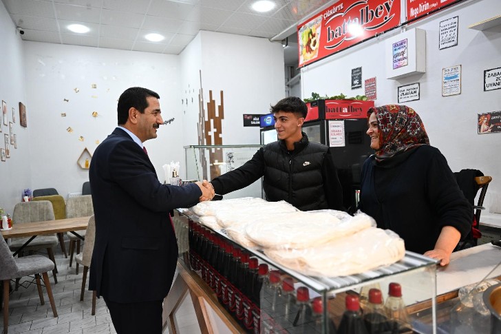 Başkan Taşkın, Kanalboyu Esnafıyla Buluştu: “Halkımızın Huzuru İçin Çalışıyoruz”
