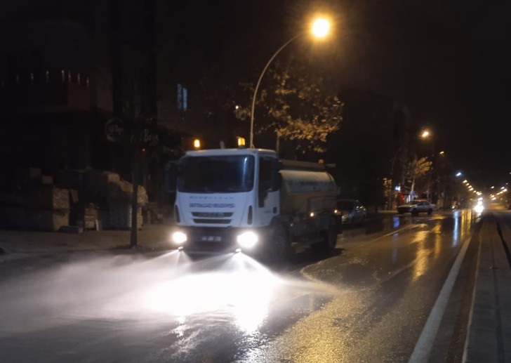 Battalgazi’de Gece Gündüz Temizlik Seferberliği