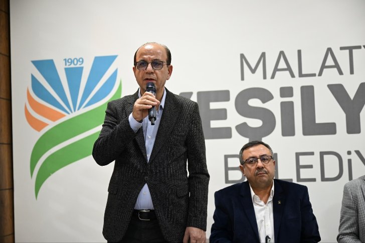 Yeşilyurt Belediye Başkanı Prof. Dr. İlhan Geçit, Malatya’nın planlı ve doğru gelişimi için birlik ve beraberlik vurgusu yaparak, “Sen ben yok, biz varız” dedi.