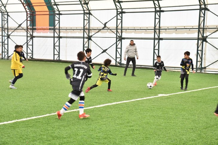 Yeşilyurt Belediyesi’nden Yarıyıl Tatiline Özel Futbol Turnuvası